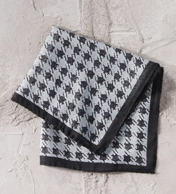 Patrick James Houndstooth Pocket Square